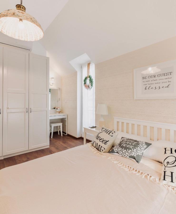Monarchia Cottage Apartman Mosonmagyarovar Ngoại thất bức ảnh